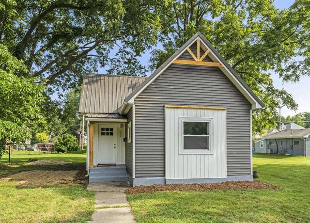 Property at 410 E 11th St, Auburn, IN 46706, 2 beds, 1 bath