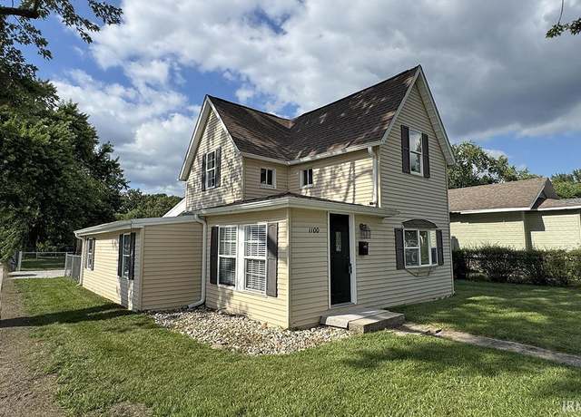 Property at 1100 Grant St, Elkhart, IN 46514, 4 beds, 1.5 baths