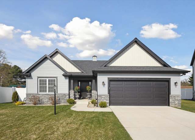 Property at 1635 Cobble Hills Dr, Osceola, IN 46561, 4 beds, 3 baths