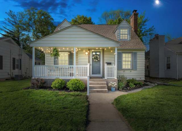 Property at 405 Parkovash Ave, South Bend, IN 46617, 3 beds, 1 bath