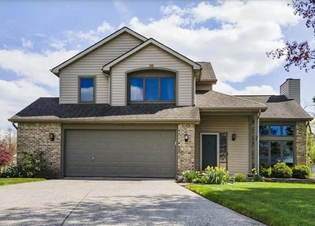 Property at 2111 Autumn Lake Pl, Fort Wayne, IN 46818, 3 beds, 2.5 baths