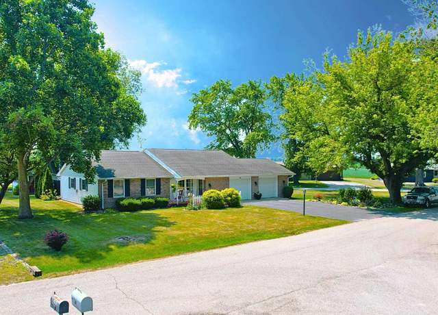 Property at 565 S Plateau Trl, Monticello, IN 47960, 3 beds, 2 baths