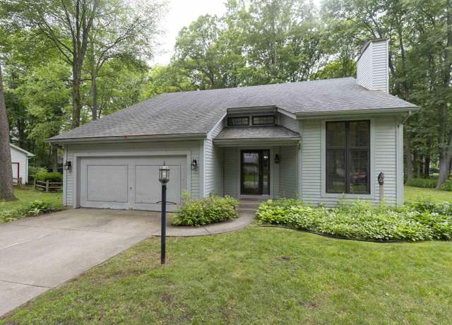 Property at 51305 Oak Lined Dr, Granger, IN 46530, 3 beds, 2.5 baths
