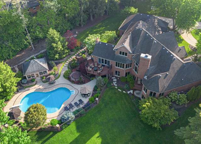 Property at 58553 Glenriver Dr, Goshen, IN 46528, 6 beds, 5.5 baths