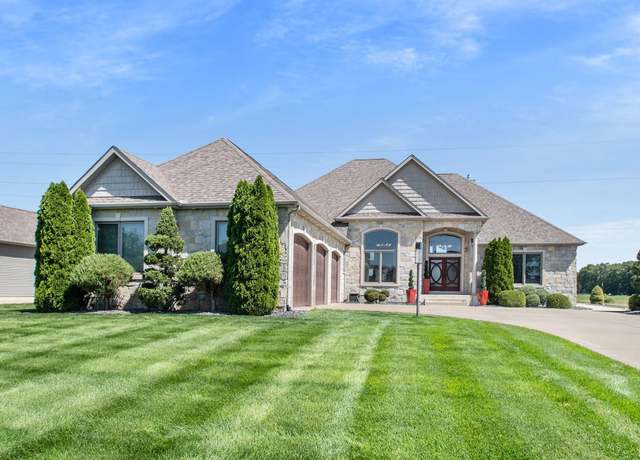 Property at 10085 Wescott Dr, Granger, IN 46530, 5 beds, 5 baths