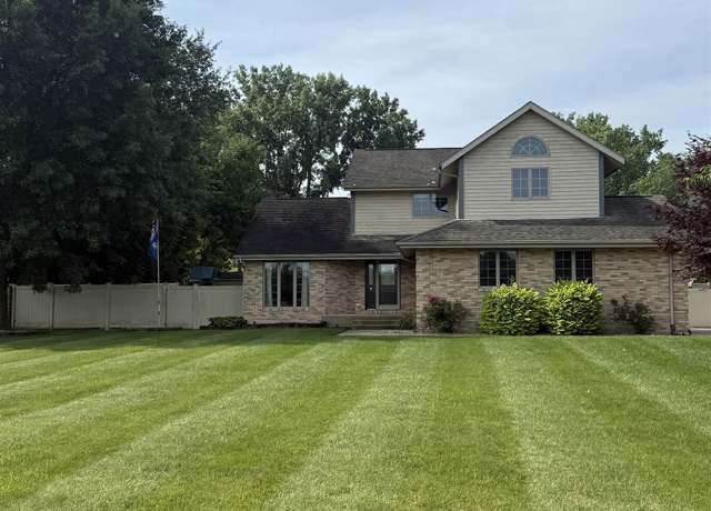 Property at 224 Point East Ln, Logansport, IN 46947, 4 beds, 3.5 baths