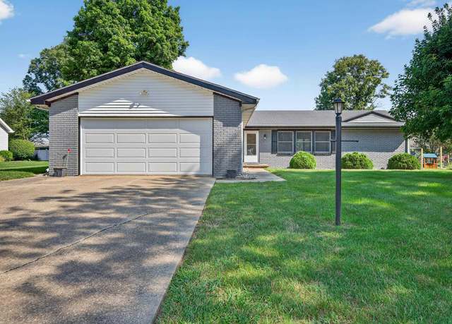 Property at 2024 W Maplewood Dr, Marion, IN 46952, 3 beds, 2 baths