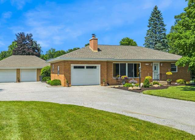 Property at 1123 E Gump Rd, Fort Wayne, IN 46845, 3 beds, 1.5 baths