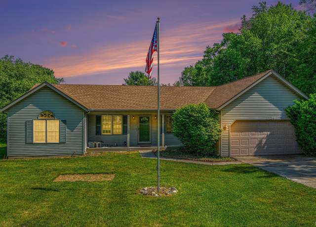 Property at 17283 Adams Rd, Granger, IN 46530, 3 beds, 2 baths