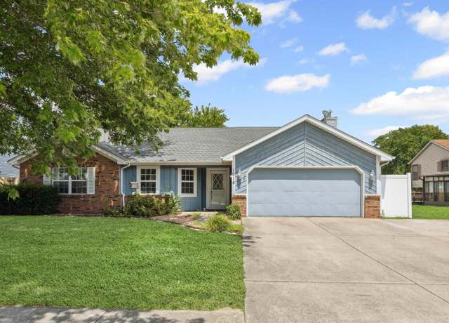 Property at 1018 Southport Dr, Lafayette, IN 47909, 3 beds, 2 baths