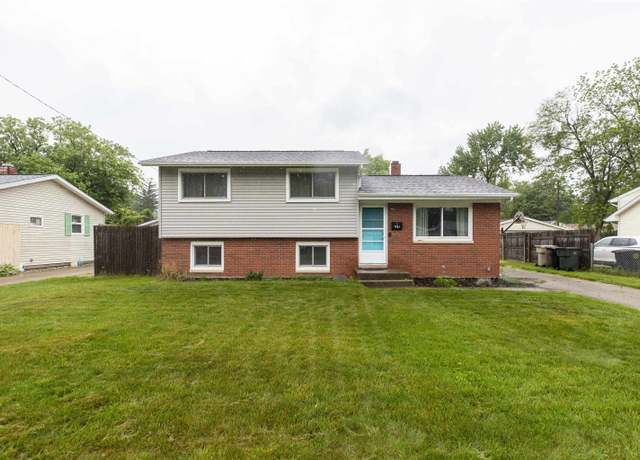 Property at 1851 Winston Dr, South Bend, IN 46635, 4 beds, 2 baths