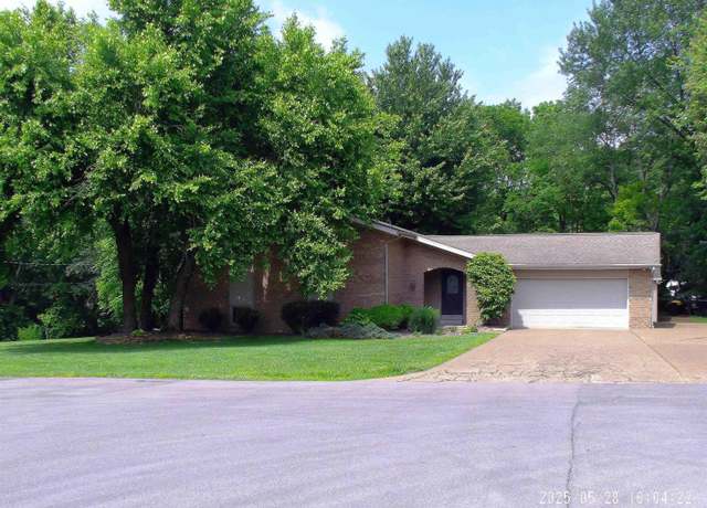 Property at 7716 Huckleberry Ln, Evansville, IN 47712, 4 beds, 3 baths