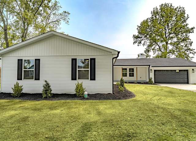Property at 2135 Old Oak Dr, West Lafayette, IN 47906, 3 beds, 2.5 baths