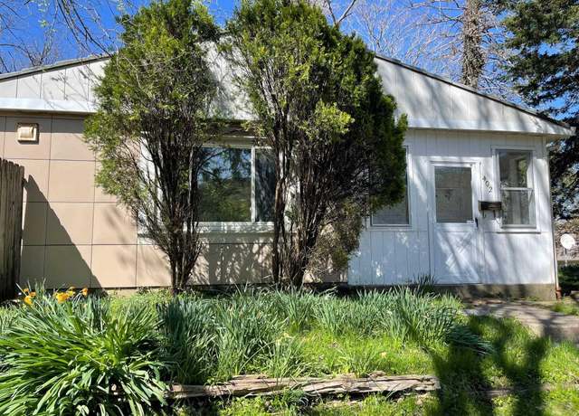 Property at 402 S Highland Ave, Bloomington, IN 47401, 2 beds, 1 bath