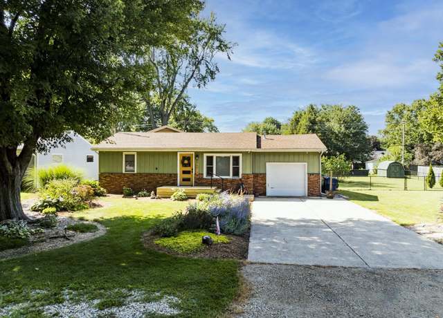 Property at 6013 W Penrod Rd, Muncie, IN 47304, 3 beds, 2 baths