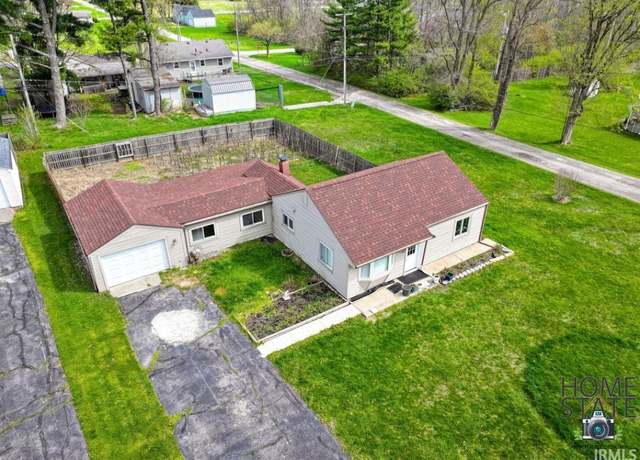 Property at 3921 E Pettit Ave, Fort Wayne, IN 46806, 3 beds, 1 bath