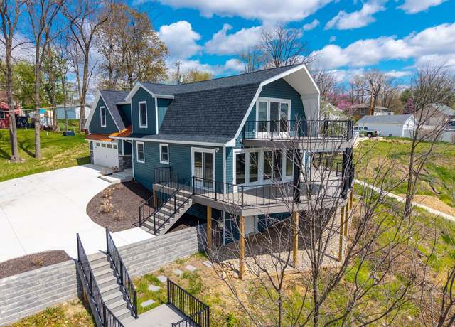 Property at 100 Lane 270a Crooked Lk, Angola, IN 46703, 5 beds, 4 baths