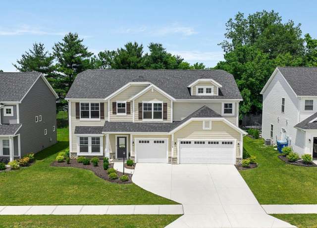 Property at 1114 Mosaic St, Huntertown, IN 46748, 5 beds, 3 baths
