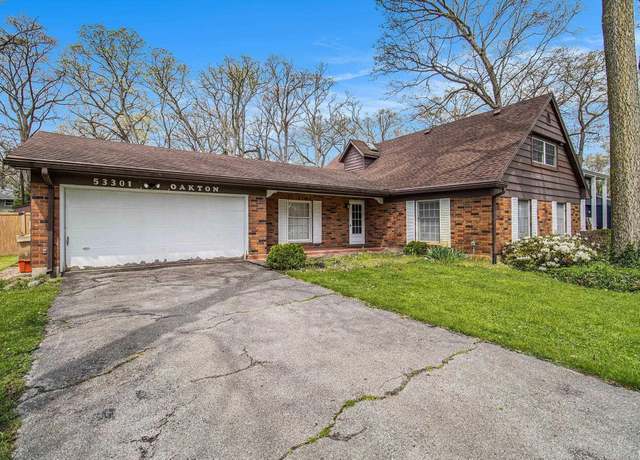 Property at 53301 Oakton Dr, South Bend, IN 46635, 5 beds, 2 baths