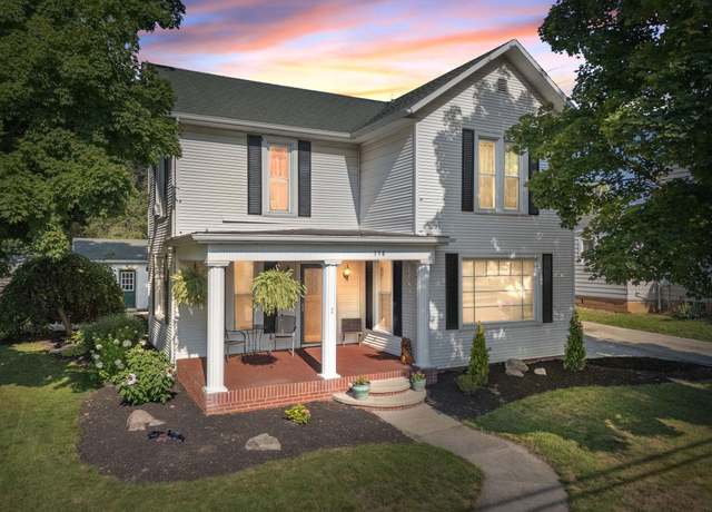 Property at 116 S Whitley Street St, Columbia City, IN 46725, 3 beds, 2 baths