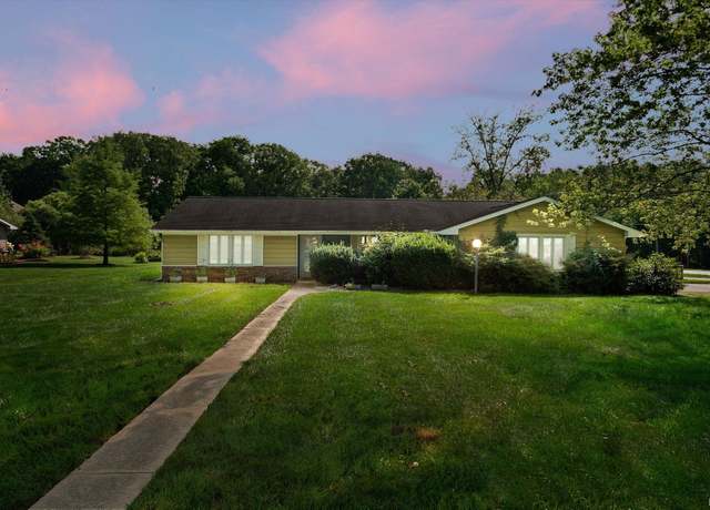 Property at 5719 Liberty Ct, Fort Wayne, IN 46804, 3 beds, 2.5 baths