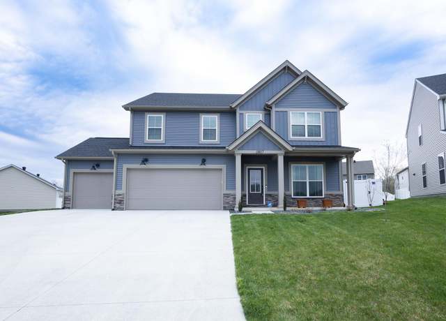 Property at 2807 Hauschild Dr, Evansville, IN 47712, 5 beds, 2.5 baths