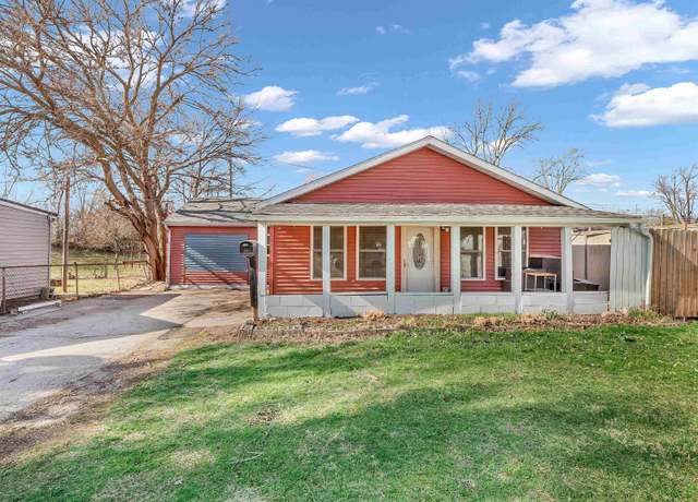 Property at 2026 Hall St, Lafayette, IN 47904, 4 beds, 2 baths