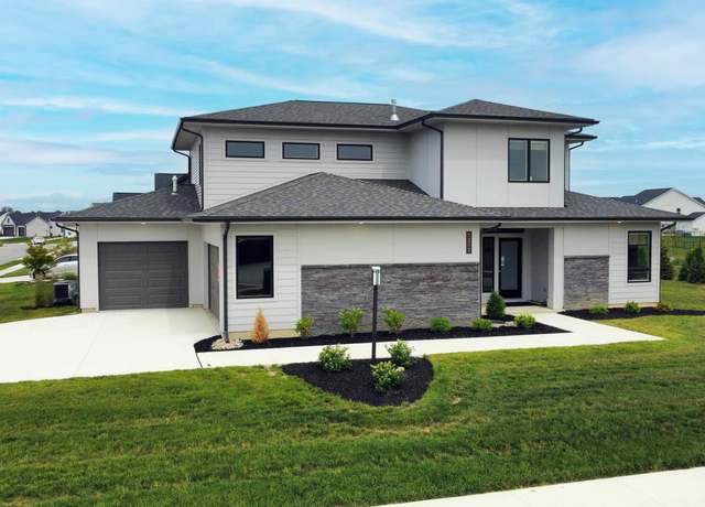 Property at 1313 Hager Way, Fort Wayne, IN 46818, 4 beds, 2.5 baths