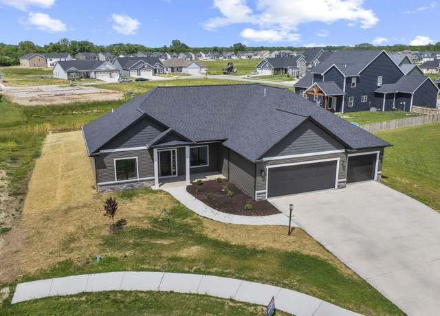 Property at 1282 Switchfoot Dr, Huntertown, IN 46748, 3 beds, 2.5 baths