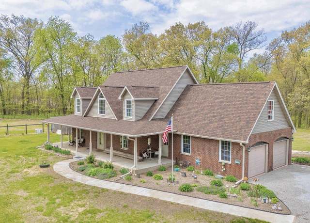 Property at 3371 N 825 W, Royal Center, IN 46978, 4 beds, 2.5 baths