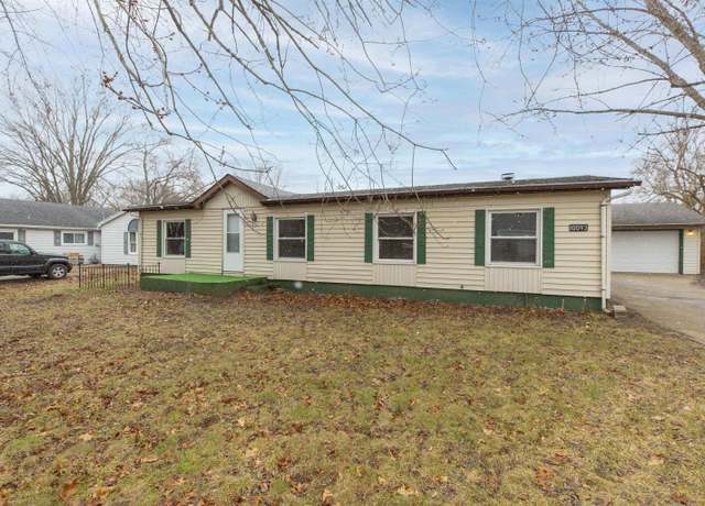 Property at 10093 Glenwood Ave, Osceola, IN 46561, 3 beds, 2 baths