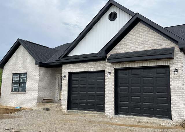 Property at 6021 Glencrest Ct, Newburgh, IN 47630, 4 beds, 3 baths