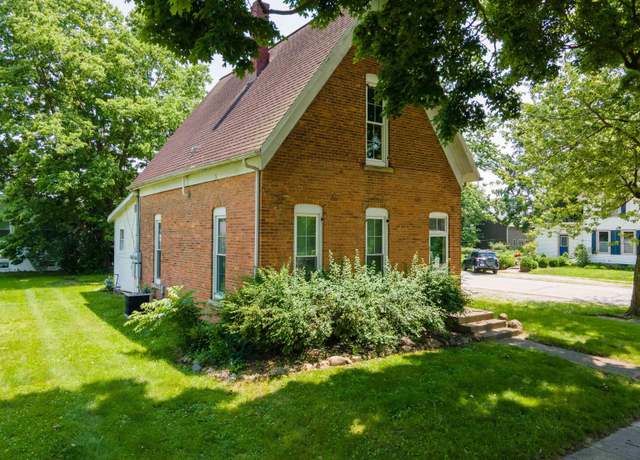 Property at 601 N Mill St, North Manchester, IN 46962, 4 beds, 3 baths