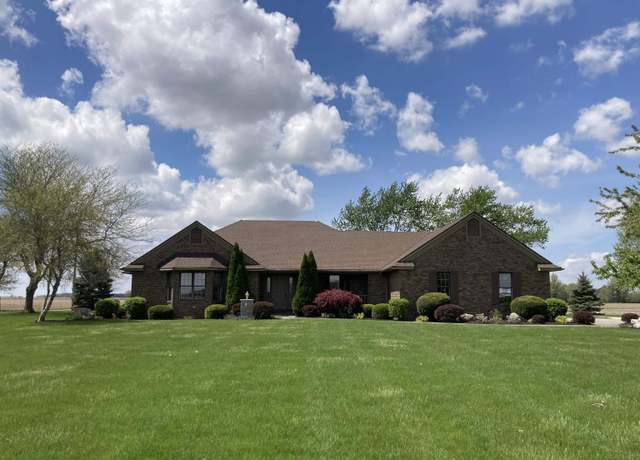 Property at 760 N 700 E, Bluffton, IN 46714, 3 beds, 3 baths