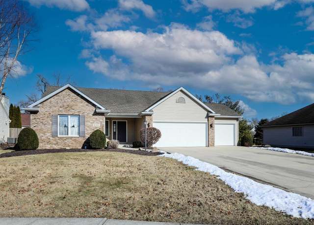 Property at 16310 Thunderbird Rd, Huntertown, IN 46748, 3 beds, 2.5 baths