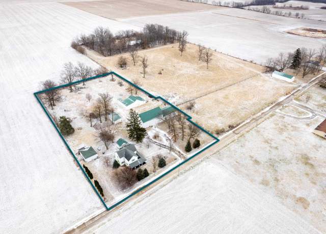 Property at 8300 S County Road 800 E, Selma, IN 47383, 4 beds, 2 baths