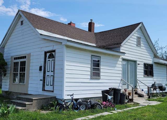 Property at 614 SW 1st St, Washington, IN 47501, 3 beds, 1 bath