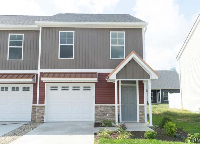 Property at 7944 S Prestwick Dr, Newberry, IN 47449, 3 beds, 2.5 baths