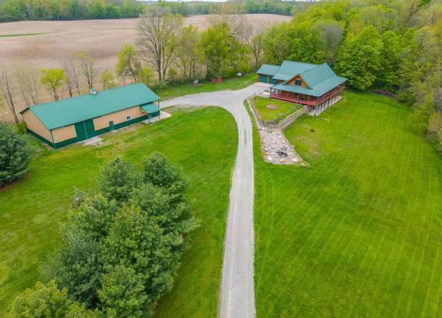 Property at 3039 Mapes Rd, Kendallville, IN 46755, 5 beds, 3 baths