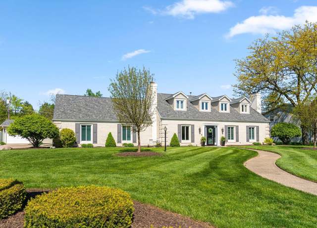 Property at 4120 Bello Dr, Fort Wayne, IN 46815, 4 beds, 3 baths