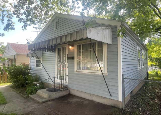 Property at 2056 Riedmiller Ave, Fort Wayne, IN 46802, 2 beds, 1.5 baths