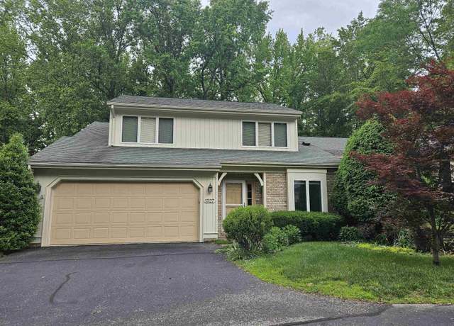 Property at 1327 Timberlake Rd, Evansville, IN 47710, 3 beds, 2.5 baths