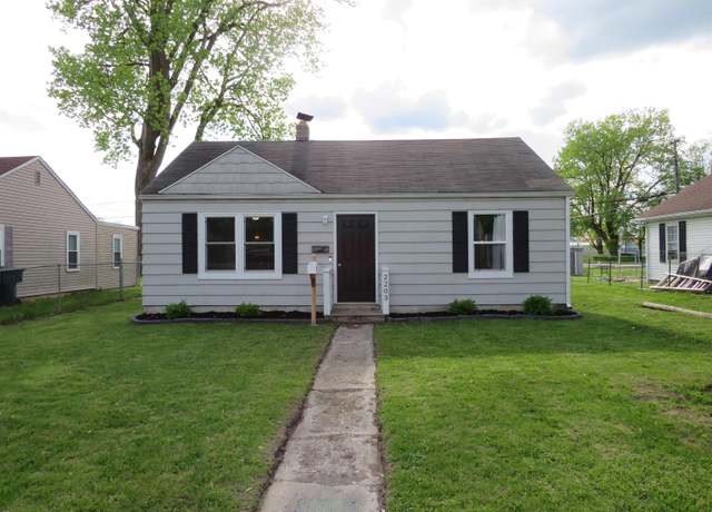 Property at 2203 S Vine St, Muncie, IN 47302, 3 beds, 1 bath