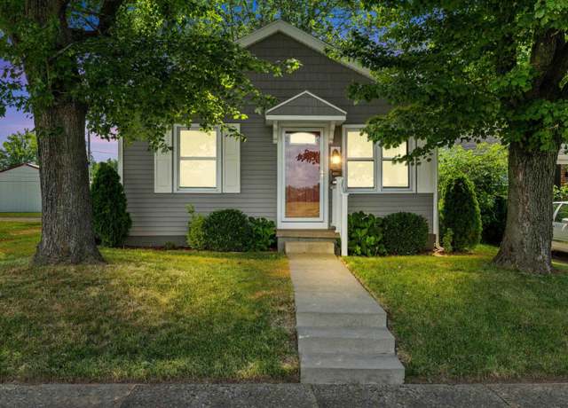 Property at 1800 Culver Dr, Evansville, IN 47713, 3 beds, 2 baths