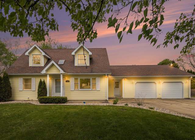 Property at 52361 Bamford Dr, South Bend, IN 46637, 3 beds, 2.5 baths