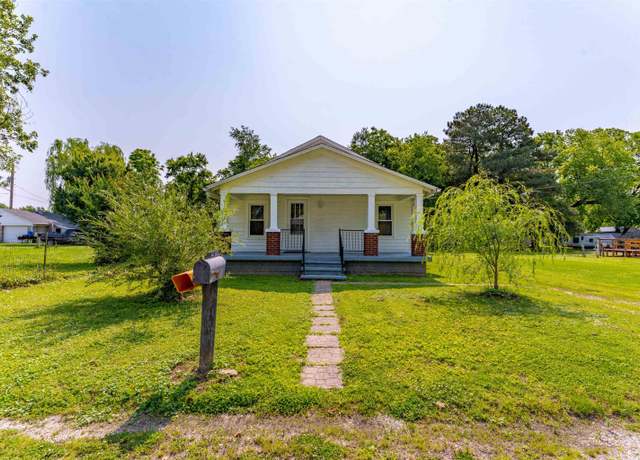 Property at 413 S East St, Rockport, IN 47635, 2 beds, 1 bath
