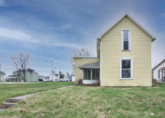 Property at 407 W Windsor St, Montpelier, IN 47359, 4 beds, 1 bath