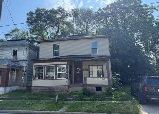 Property at 521 First St, Huntington, IN 46750, 4 beds, 1.5 baths