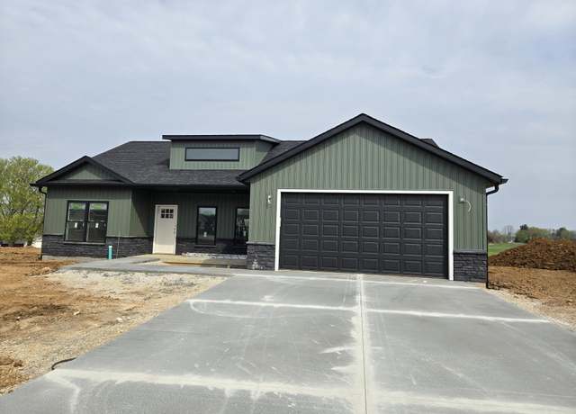 Property at 7566 W Athena Ct, Bloomington, IN 47404, 3 beds, 2 baths