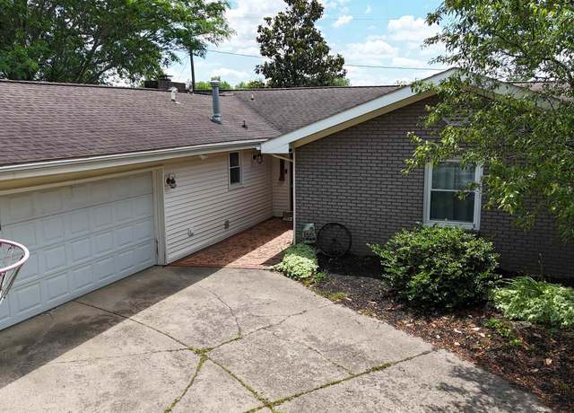 Property at 8355 Kifer Dr, Newburgh, IN 47630, 4 beds, 2.5 baths